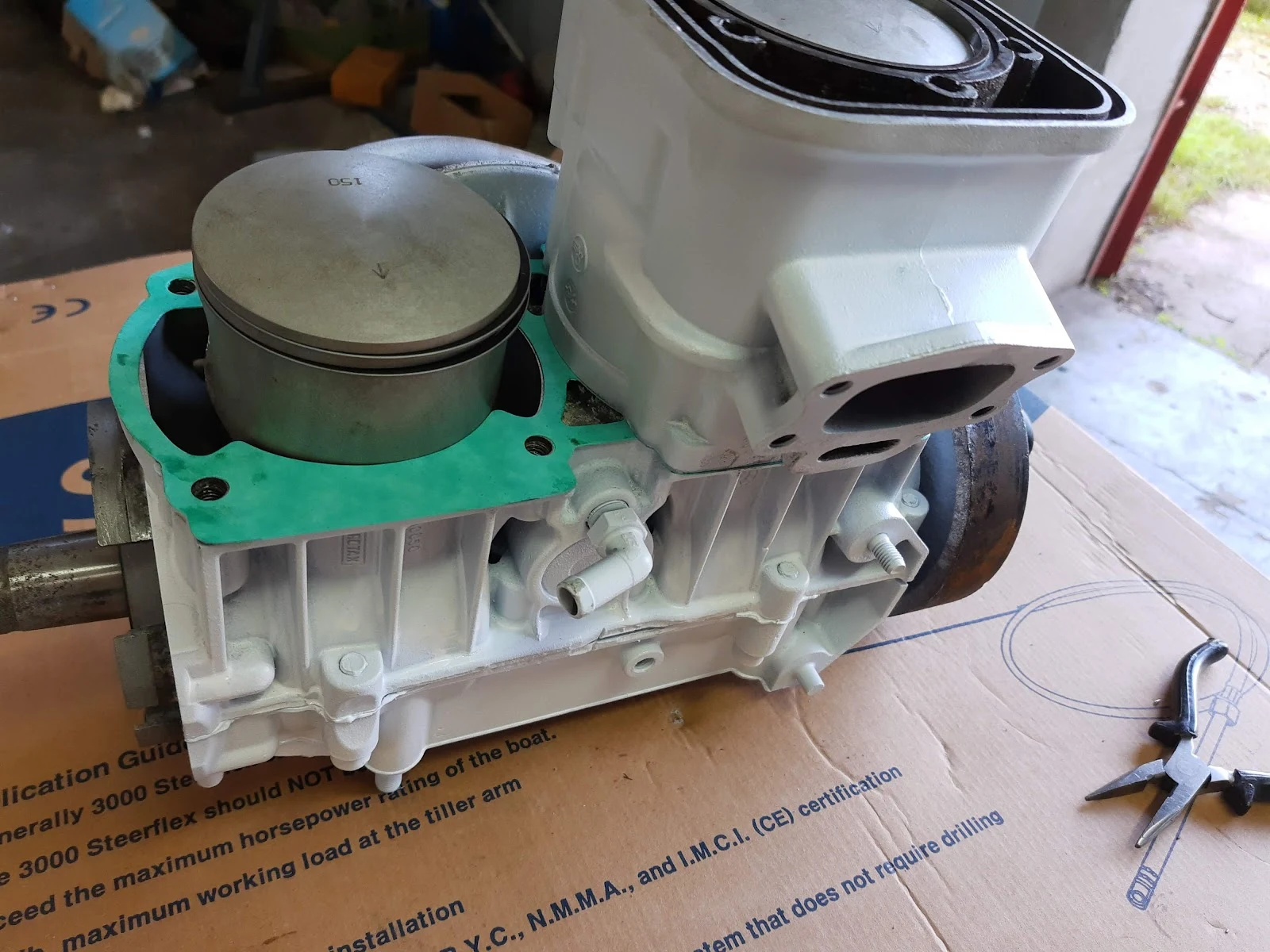 Remont silnika – składanie tłoka i cylindra